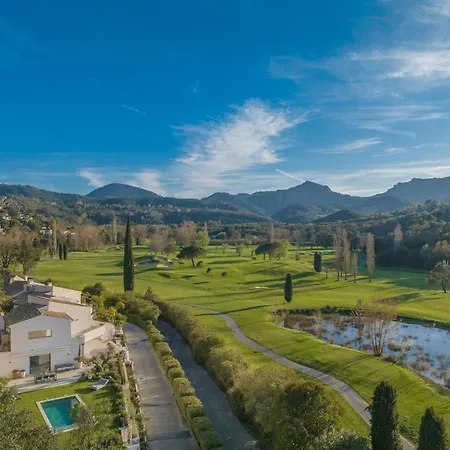 Neuve Sur Golf - Soleil Couchant - Piscine *
